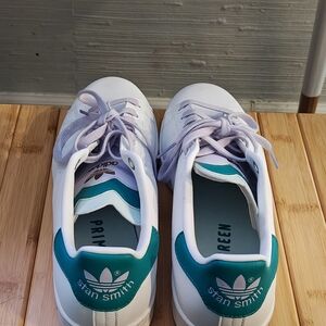Adidas Stan Smith White and Green Sneakers